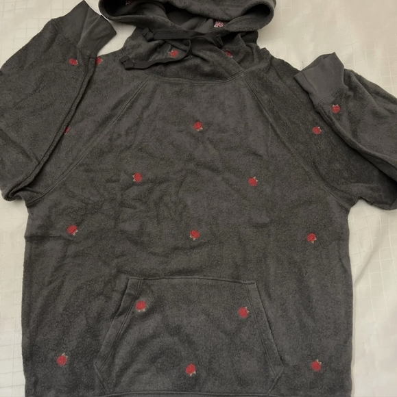 Victoria's Secret Fuzzy Pull over Hoodie - Picture 4 of 4